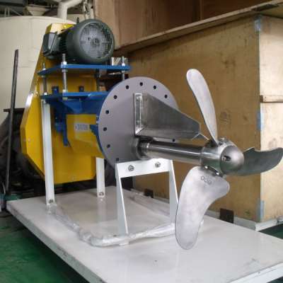 motor driven adjustable blades agitator for pulp tower